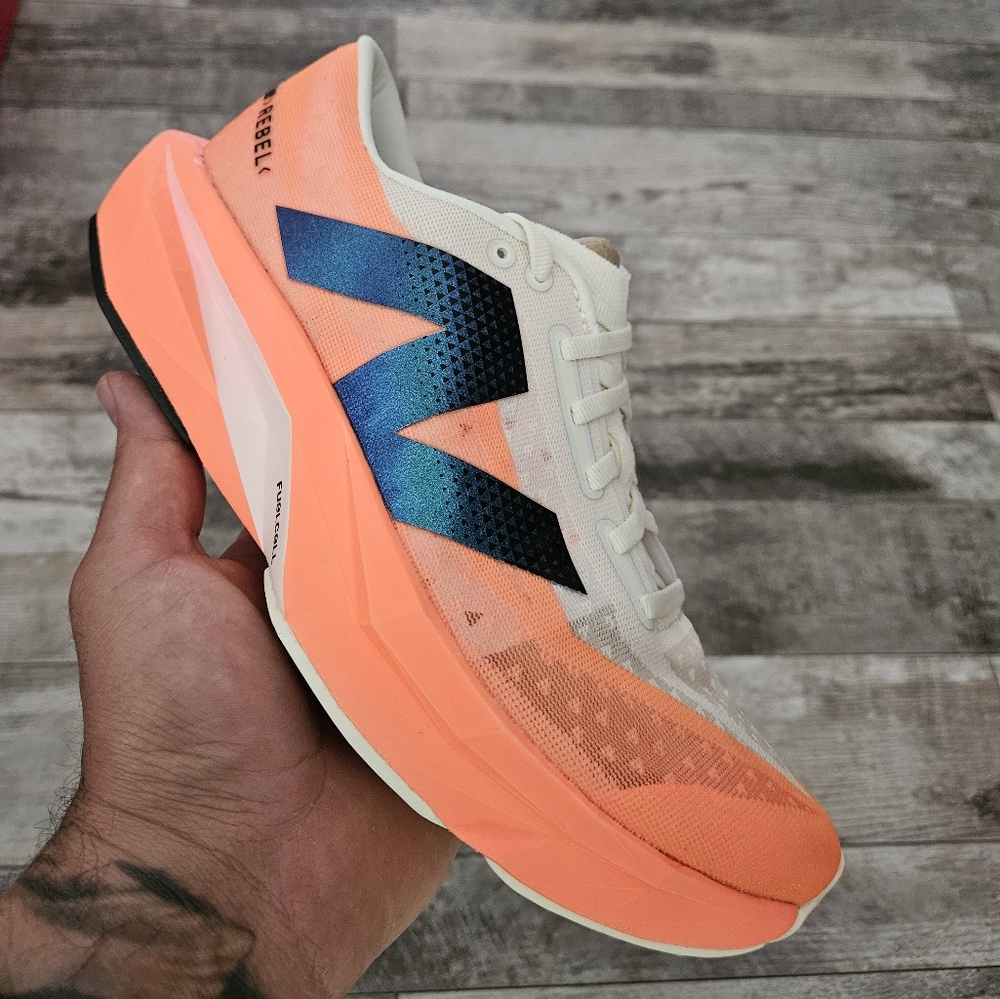 New Balance Fuel Cell Rebel V4